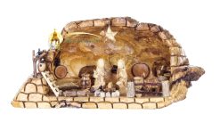 Olive Wood Grotto Set-02